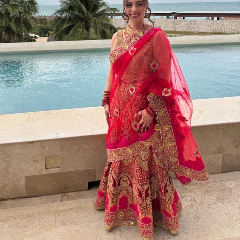 Bridal Lehenga Red & Gold (Pakistani/Indian Wedding Lehenga Choli with Dupatta)